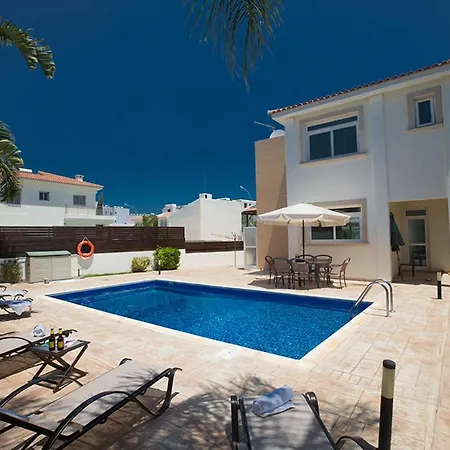 Imagine You And Your Family Renting This Luxury Minutes From The Beach, 1504 Protaras