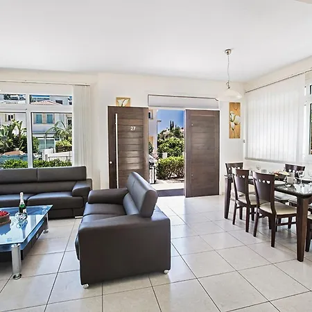 Imagine You And Your Family Renting This Luxury Minutes From The Beach, 1504 * Protaras